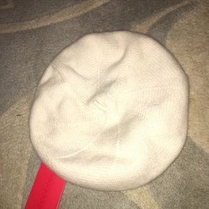 NWT CASHMERE BERET